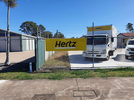 Hertz Car Rental - Maryborough Downtown
