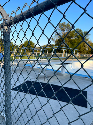Warren Pool - Visual