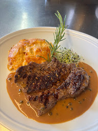 Photo n°2 de Au Fil de l'Eau - 37420 AVOINE à Avoine (Restaurant français)