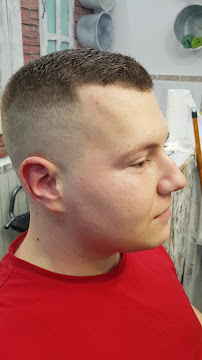 telefon Gravity Hair Studio
