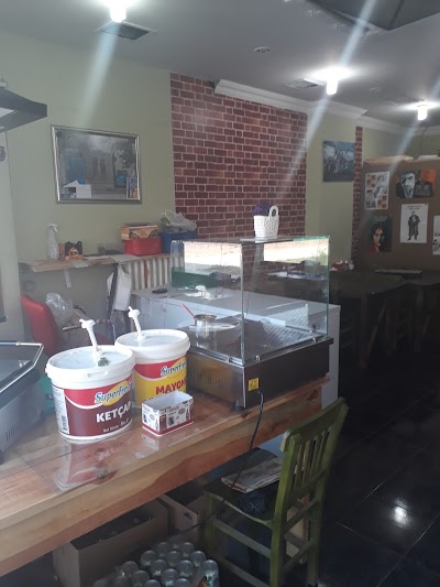 Photos of London Butik Cafe