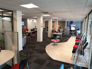 Photo n°10 de Matmut Assurances à Franconville (Compagnie d'assurance moto)