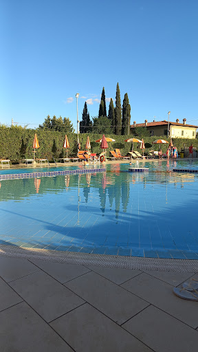 MONTALE POOL - Visual