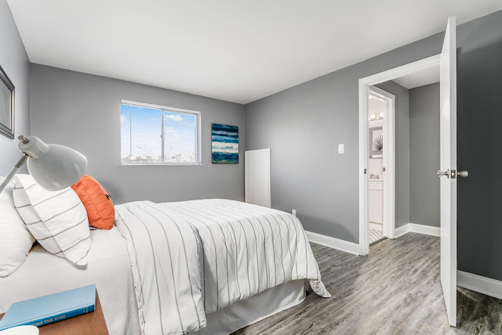 Courtyard Townhomes by null