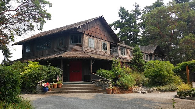 Captain Whidbey Inn