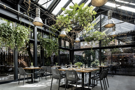 ARTBISTRO STALOWA 52