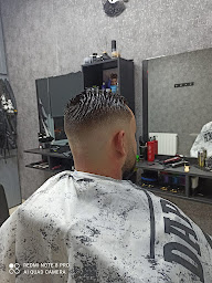 Photo n°25 de MISTER CUT 58 à Nevers (Salon de coiffure)