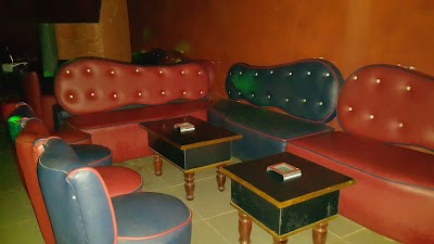 Photos of B&eacute;n&eacute;dicta h&ocirc;tel Bitam