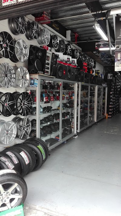 Photos of MercaLujos CarAudio