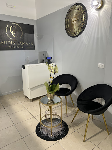 CC Nails Studio - Visual