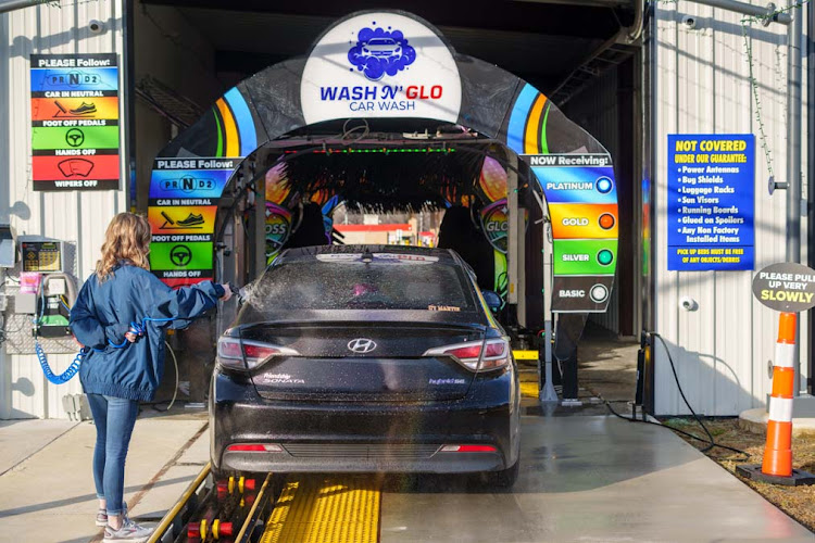 Wash N' Glo Car Wash