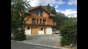 Photo n°2 de Chalets Garnier à Vallouise-Pelvoux (Couvreur)