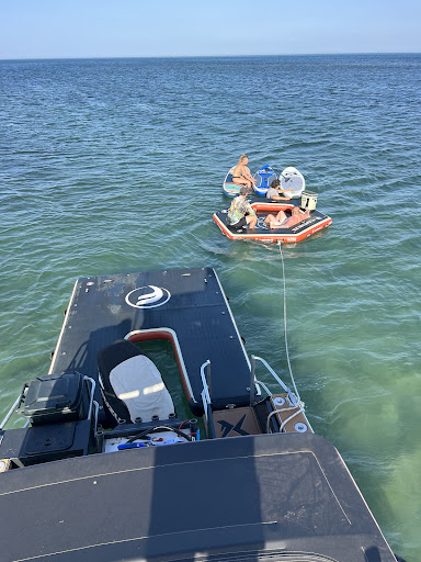 Floatables - Visual