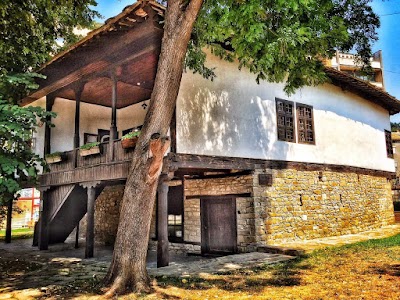 Photos of Dechkos house