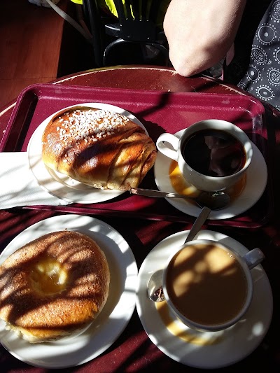 Photos of Caf&eacute; Esplanad