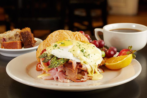 Bread Winners Cafe - Visual