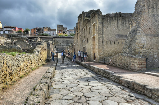 Herculaneum Parking - Thumbnail