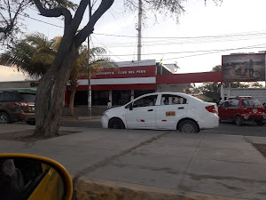 Touring y Automóvil Club - Piura 1