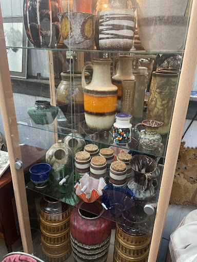 Empire House Antiques - Thumbnail