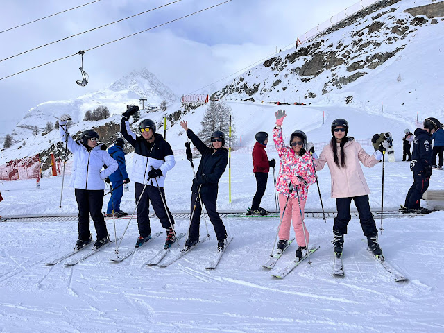 Family Skiing Zermatt by null