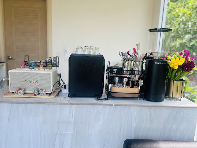 BaanBua Cafe & Bakery