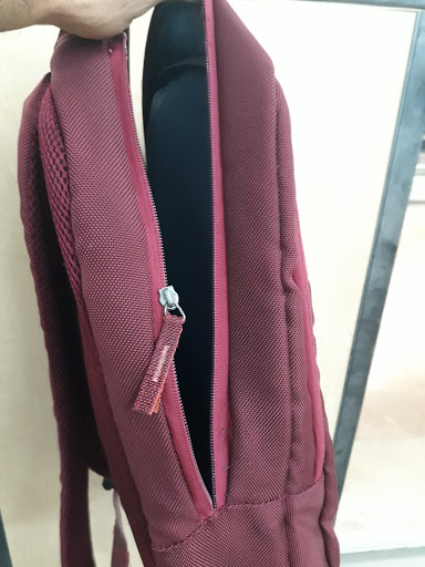 REPARADORA DE BOLSOS Y CALZADO ""ANNY""