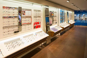 Photo n°33 de Opticien Dijon - Cc Toison d'Or - Krys à Dijon (Magasin de lunettes de soleil)