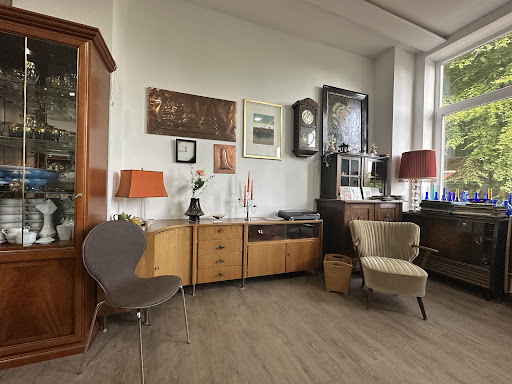 Antik Fabrik (Verkauf jeden Samstag)- Haushaltsauflösung & Entrümpelung in Kiel