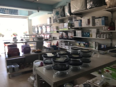 Photos of Rainbow Mall U.S.A. Closeouts