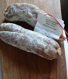 Photo n°3 de SARL de la Chataigneraie (Le CocHon'M) à Agonac (Ferme porcine)