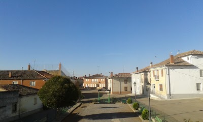 Photos of La Peque&ntilde;a A y B