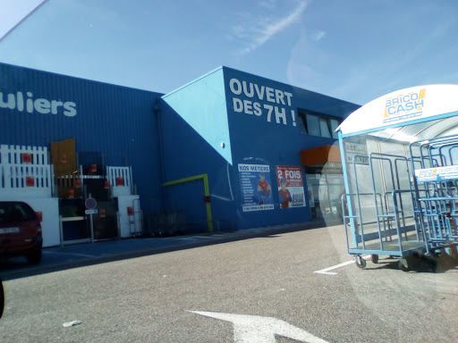 Brico Cash Neufchateau Gallery - France