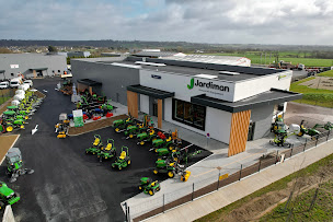 Photo n°1 de JARDIMAN BAIN DE BRETAGNE à Bain-de-Bretagne (Magasin de matériel de motoculture)