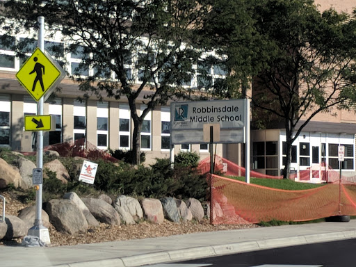 Robbinsdale Middle School - Thumbnail