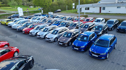 Autozentrum Eminent — Autohaus Reutlingen Gallery - Germany