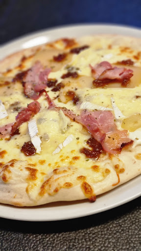 Photo 6 - Le Réconfort distributeurs de pizzas artisanales 24h7j