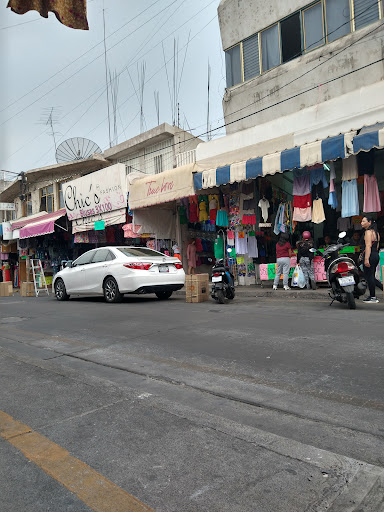Zona Comercial Uriangato