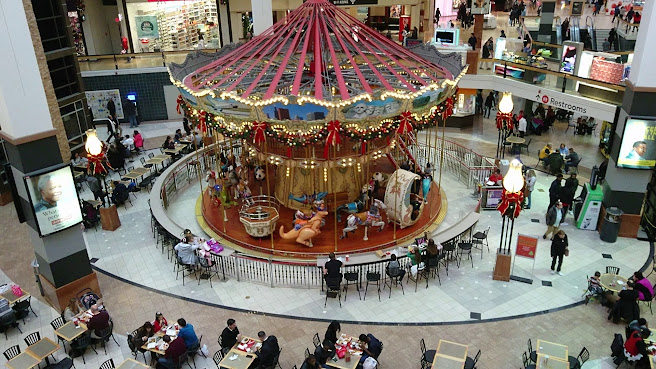 Fox Valley Mall by null
