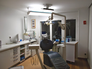 Photo n°1 de Dr Jean-Michel Cordier - Chirurgien Dentiste à Villeneuve-d'Ascq (Dentiste)