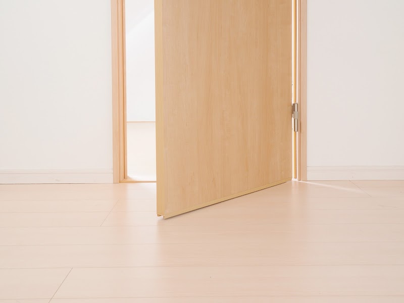 （株）丸産業滋賀営業所