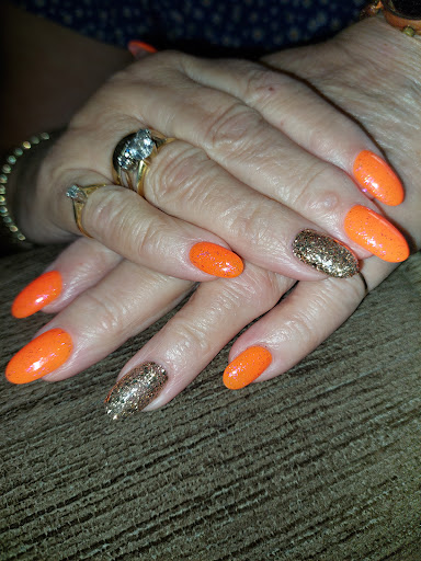 Nail Central - Visual