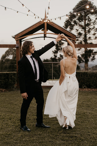 Dream Bridal Hair | Sunshine Coast - Thumbnail