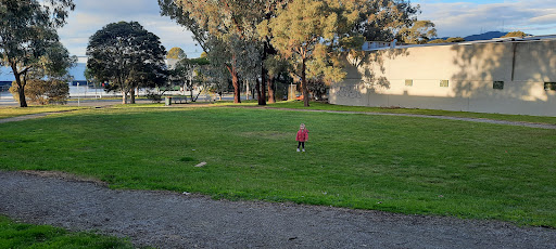 Holloway Drive Reserve - Thumbnail