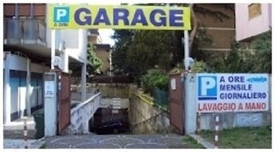Photos of Eur Garage Garden
