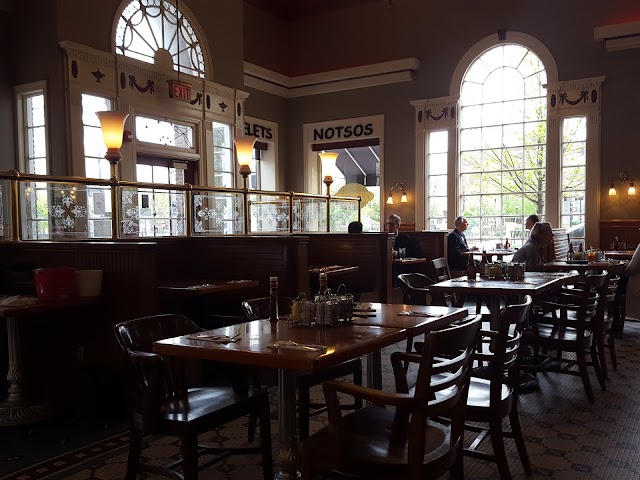 Yours Truly Restaurant