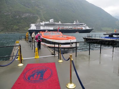 Photos of Geiranger Turistinformasjon