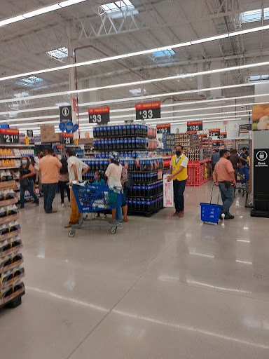 Walmart Cd. Valles Centro Gallery - Mexico