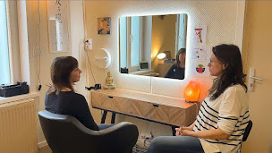 Photo n°11 de Géraldine Verron à Éperlecques (Salon de coiffure)