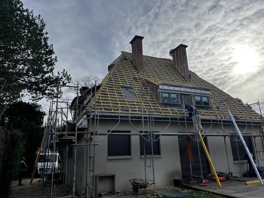 NB ARTISAN | Couvreur 62 - Zingueur - Démoussage - Nettoyage toiture 62