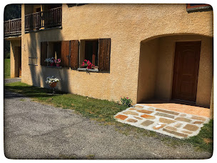 Photo n°2 de Les paons à Champoléon (Lodge)